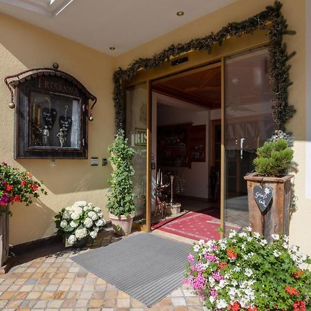 Alpenresidenz Trisanna Bed and Breakfast Ischgl Buitenkant foto