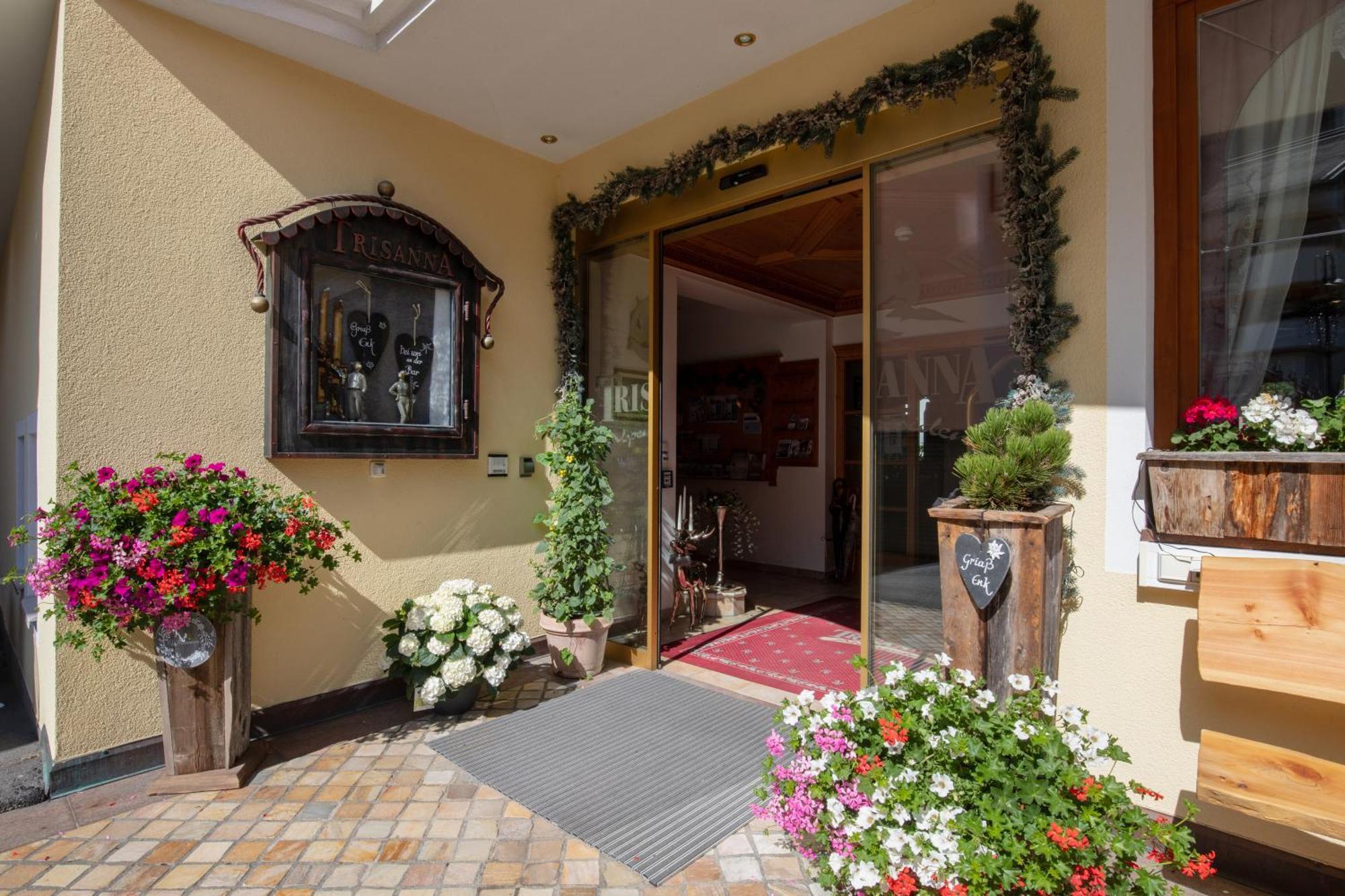 Alpenresidenz Trisanna Bed and Breakfast Ischgl Buitenkant foto